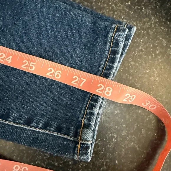 American Eagle Curvy High Rise Jegging - Picture 4 of 4